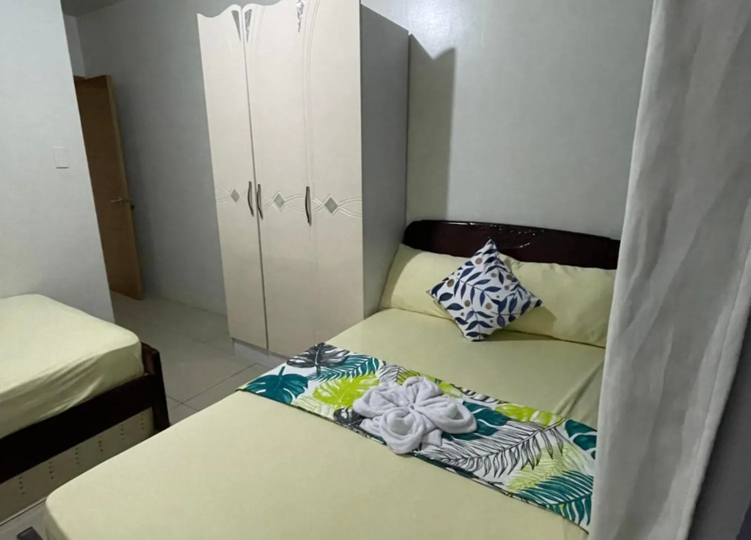 3Br Moa View Firework Big Balcony 1148 Apartment Manila Philippines