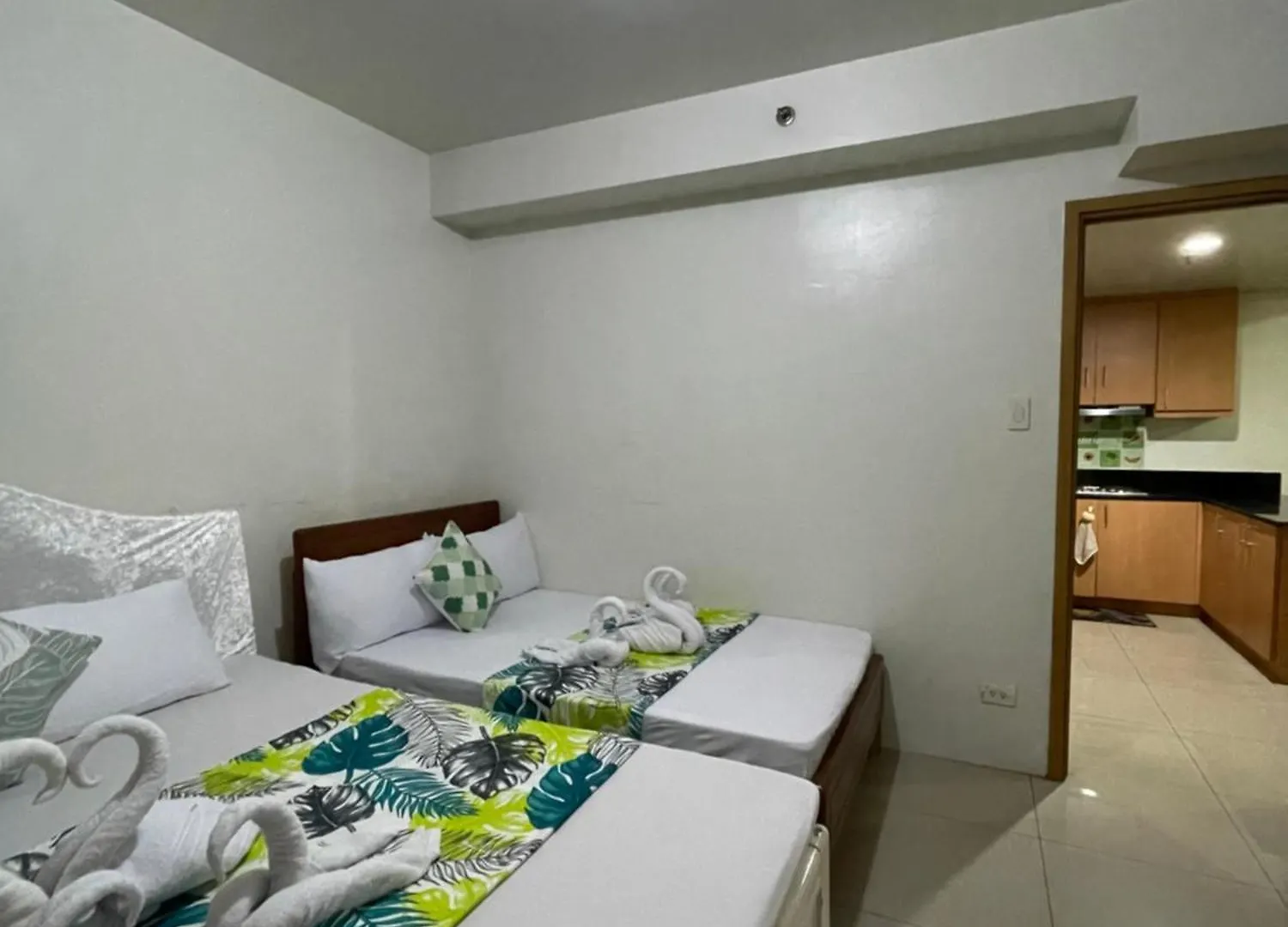 3Br Moa View Firework Big Balcony 1148 Apartment Manila