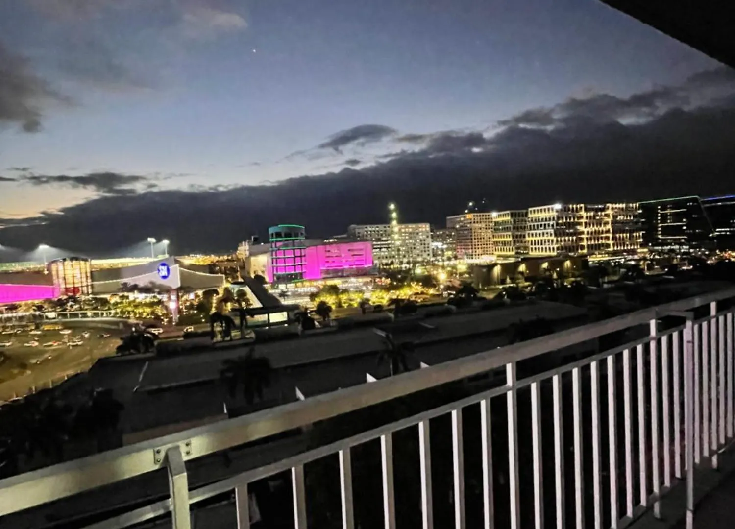 3Br Moa View Firework Big Balcony 1148 Apartment Manila Philippines
