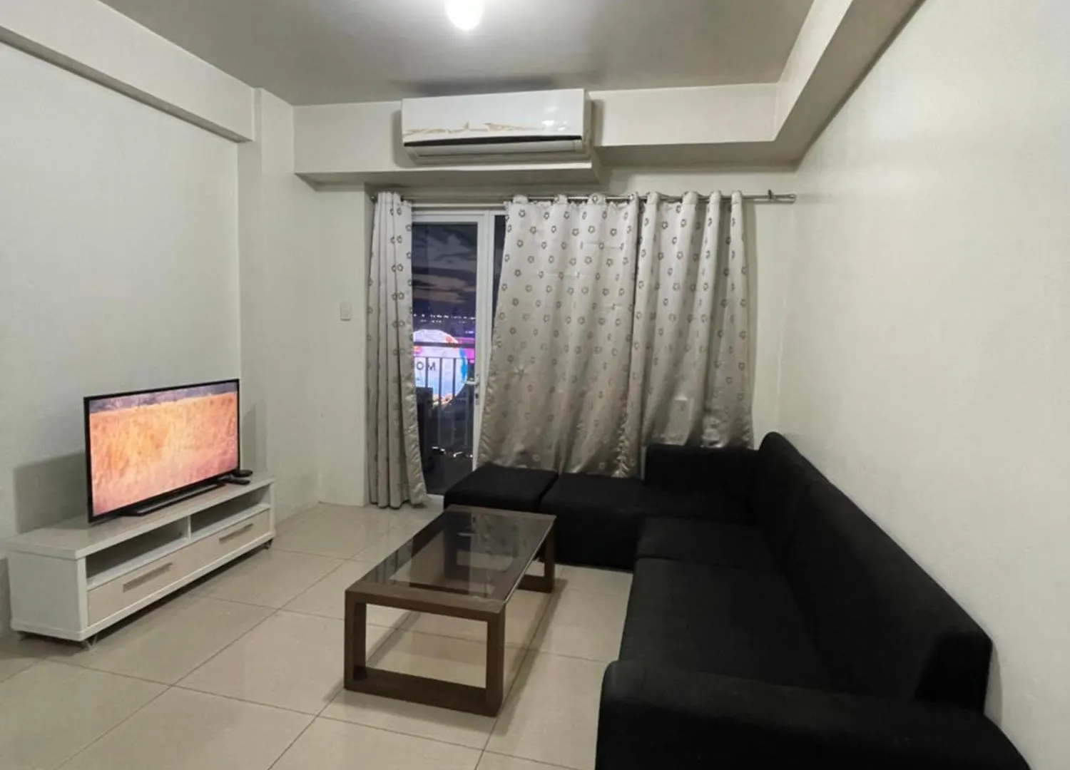 3Br Moa View Firework Big Balcony 1148 Apartment Manila